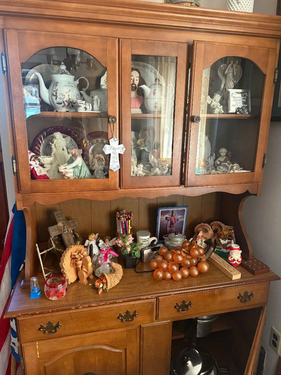 Estate Sale photo 7