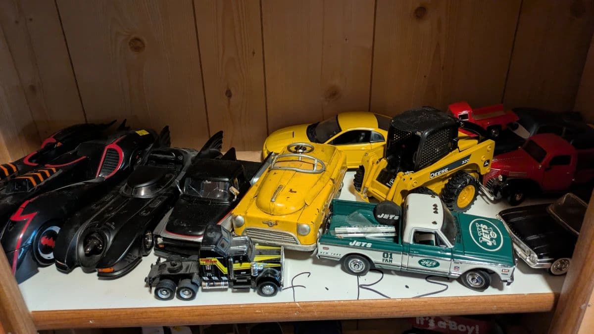 The Largest Planes, Trains and Automobiles Estate Sale Ever! photo 4