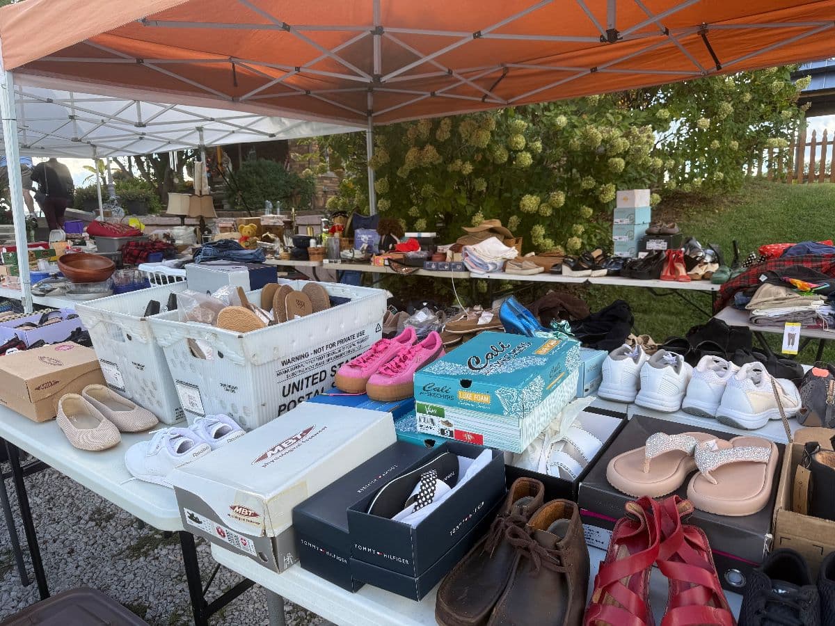 Great Annual Riverside Garage Sale photo 5