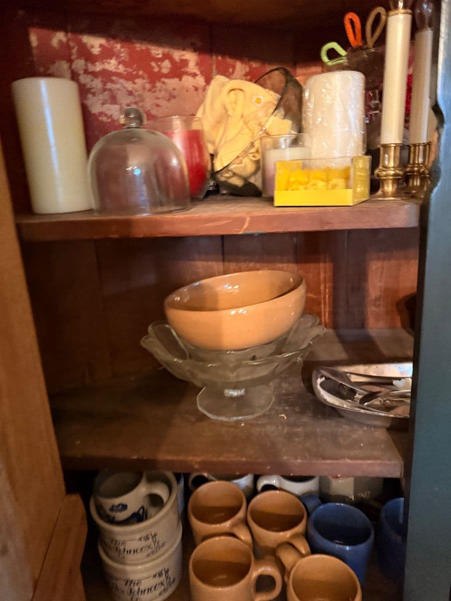 Vintage Tonka &Metal Trucks, Hadley Pottery, and Antiques Phase 2 Milan Estate Sale photo 10