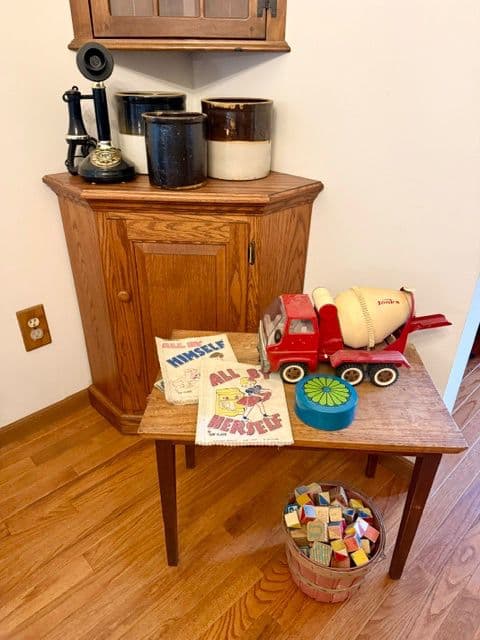 Westerville ONE DAY Sale!! Rustic primitives, Hoosier cabinet, tools + MORE!! photo 12