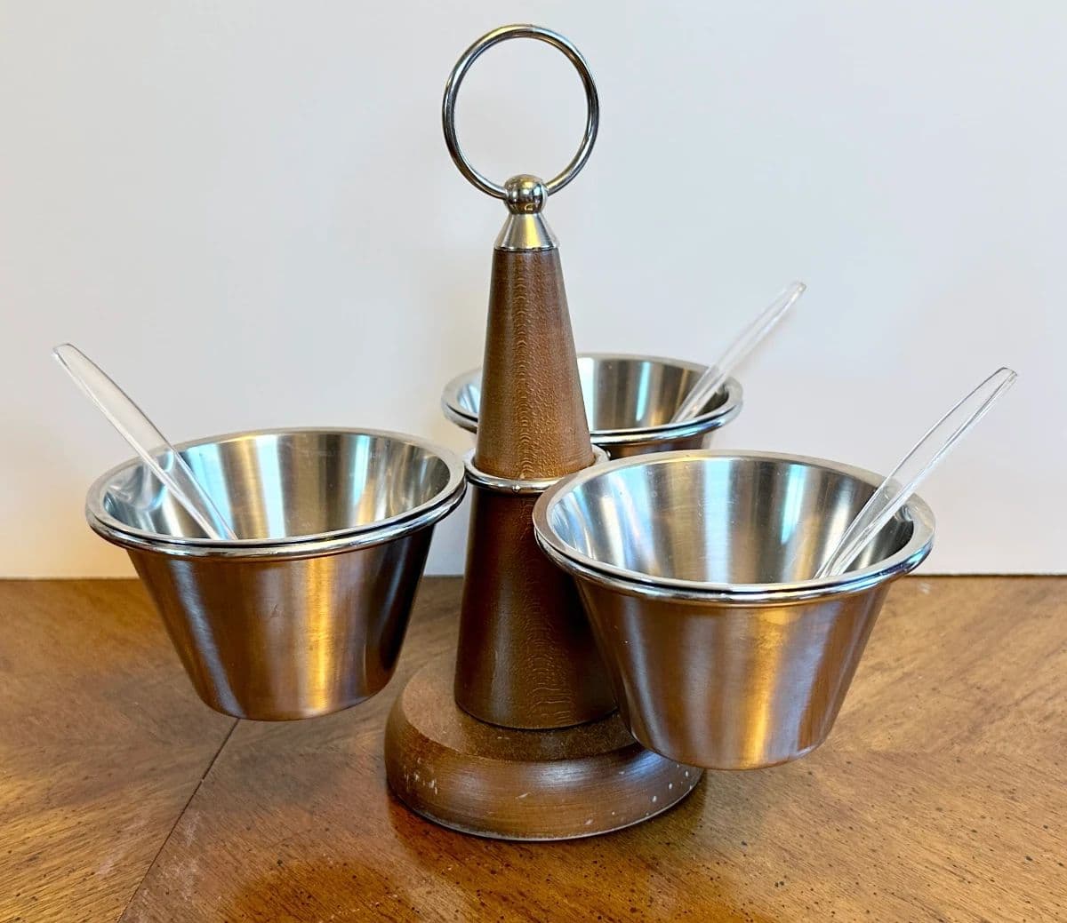 Manchester Estate Auction - ALL ITEMS START AT $2 photo 11