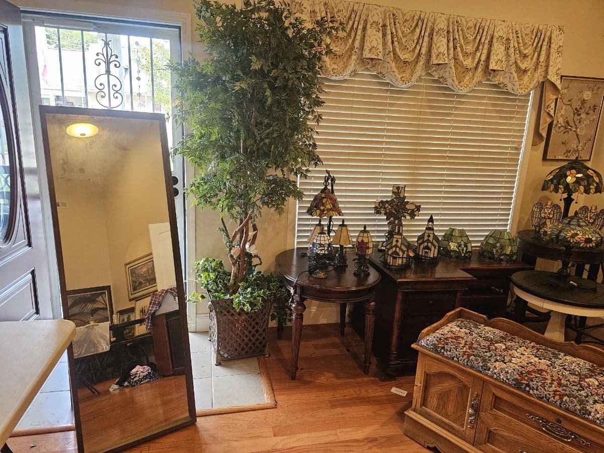 Massive Modern Estate Sale photo 3