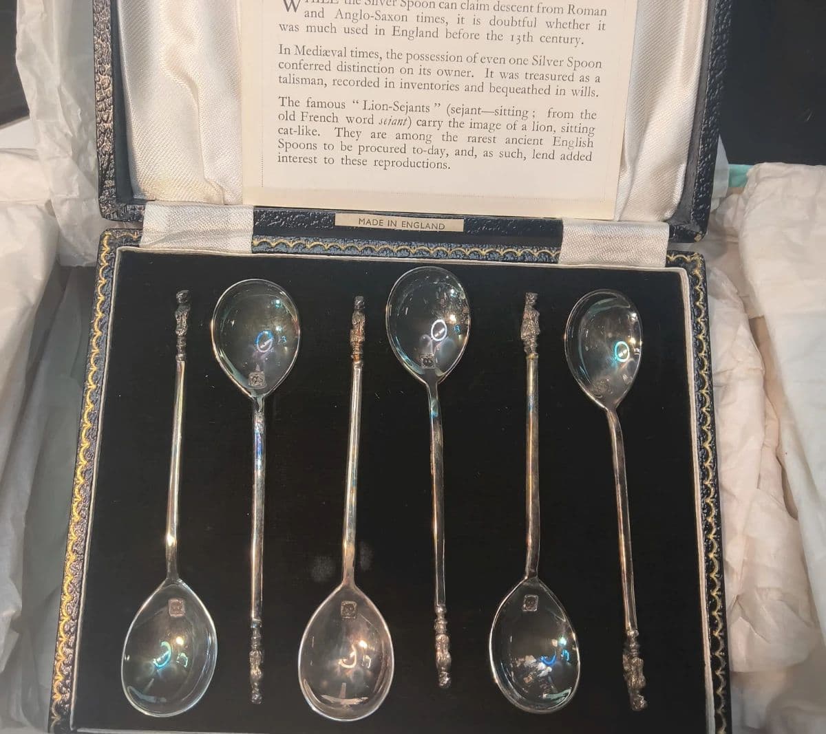 Potterville/Lansing: 1930s Kellogg's Display, Mintons Majolica, Tiffany Sterling, Versace Suit photo 5