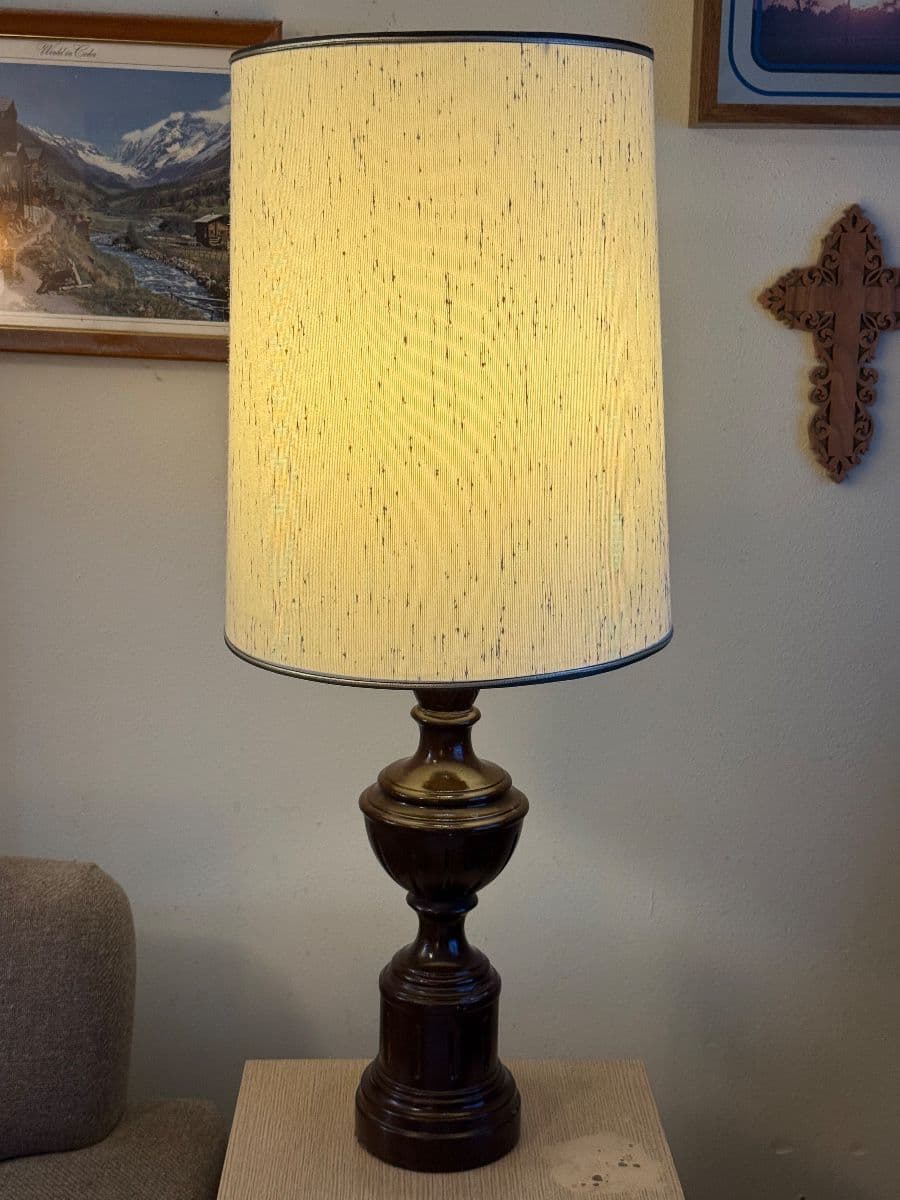OAKFOREST Estate Sale photo 6