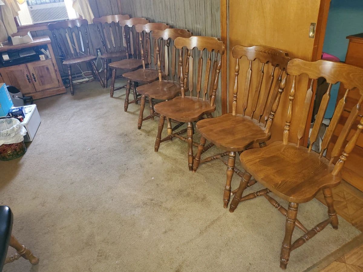 RR mags/manuals|MCM|Applesauce lamp|Tools|w/d|Fridges|VinLawnChairs|Mower|BoyScoutbadges|Misc photo 9