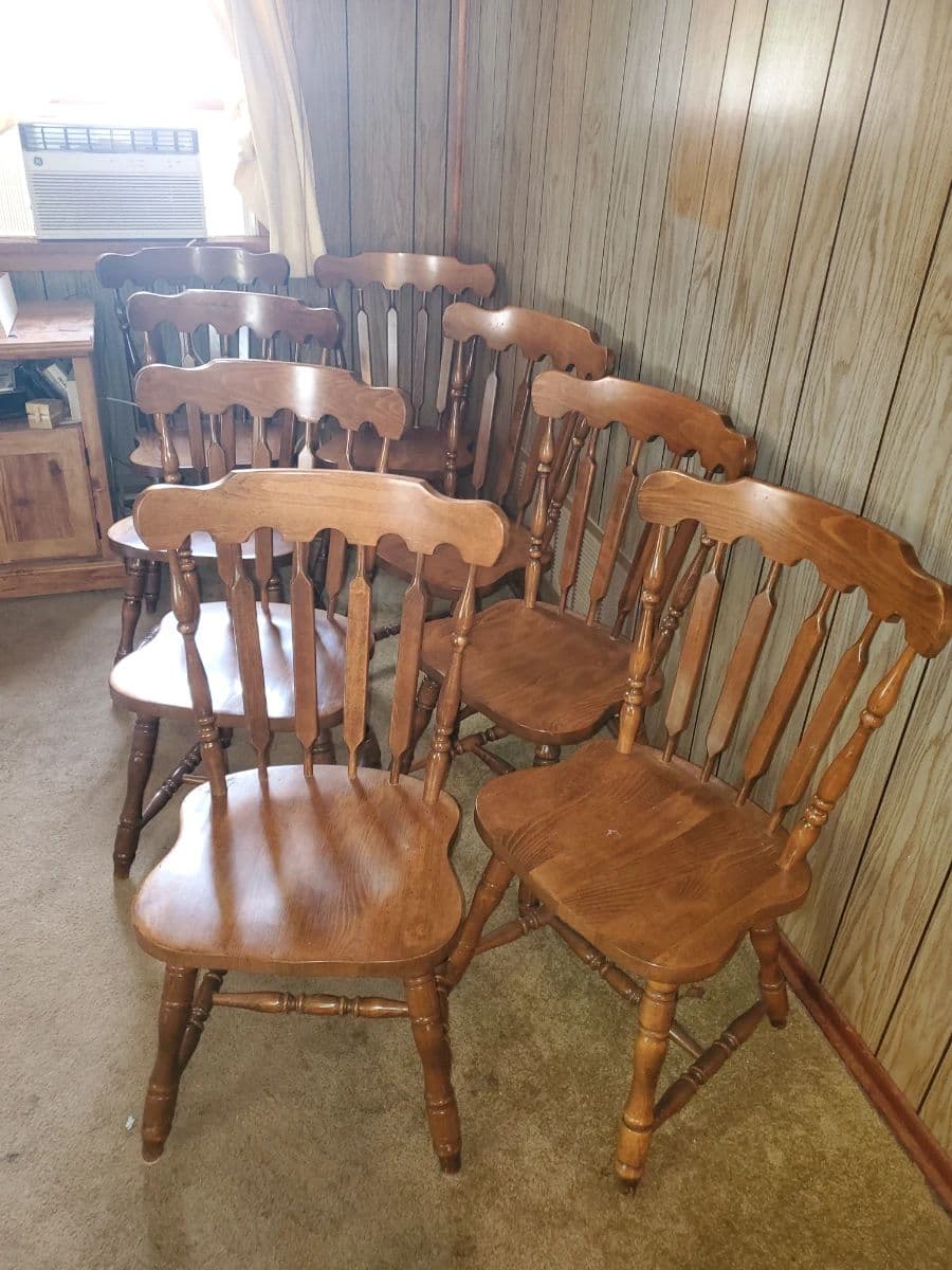 RR mags/manuals|MCM|Applesauce lamp|Tools|w/d|Fridges|VinLawnChairs|Mower|BoyScoutbadges|Misc photo 10