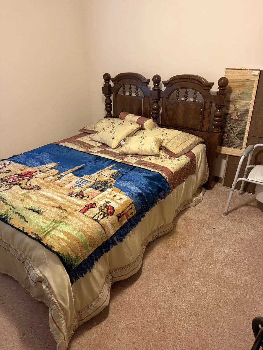 HUGE Estate Sale in Palisades photo 8