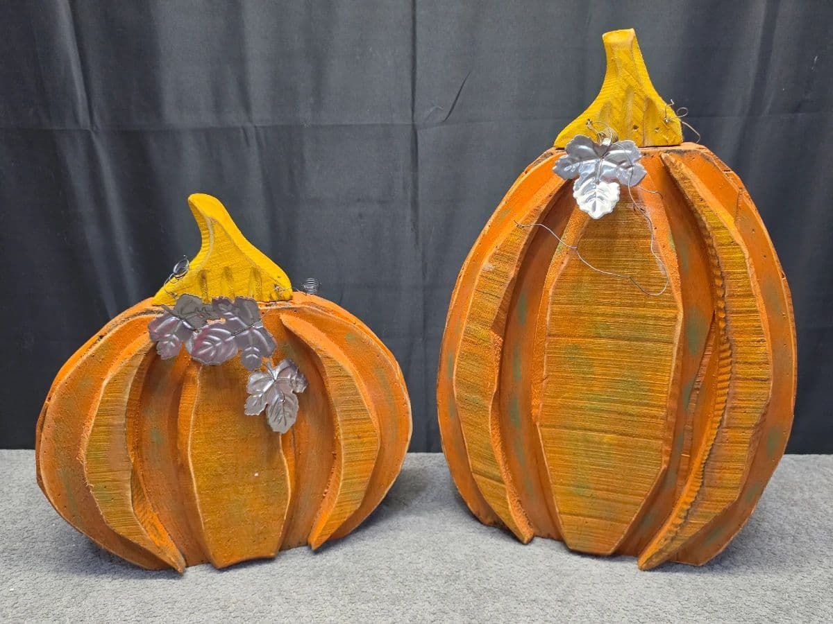 Incredible Halloween Sale!!! Costumes, Masks, Decorations, Yard Inflatable, Lights, Funko, Wreaths photo 3