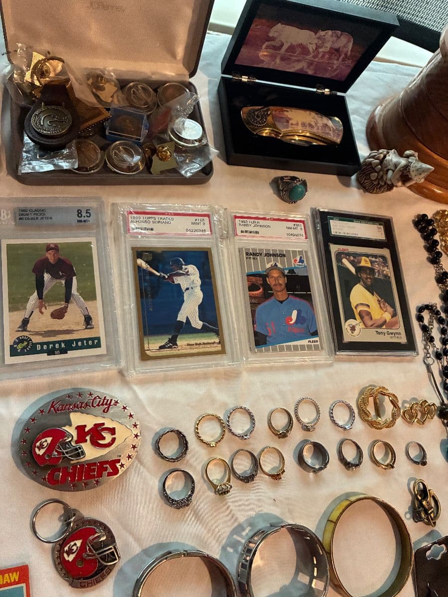 FUN Sale in South Lee’s Summit/KC photo 7