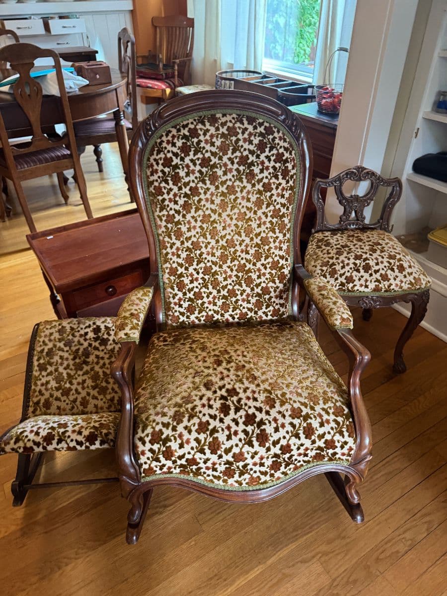 Alameda Ridge/Beaumont Neighborhood Estate Sale photo 1