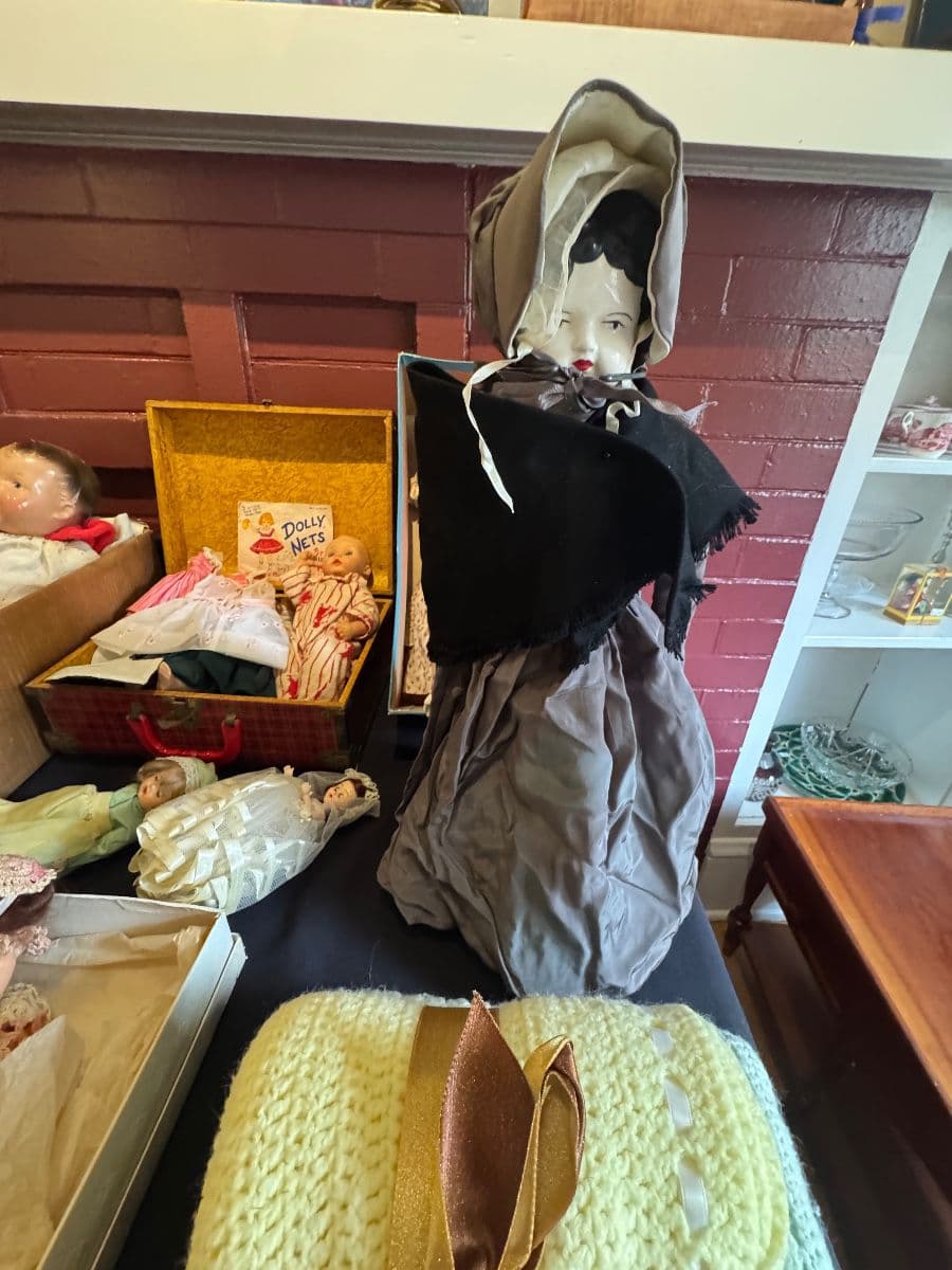 Alameda Ridge/Beaumont Neighborhood Estate Sale photo 11