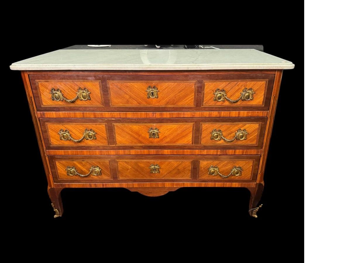 Fine Art & Antiques Auction - Online Bidding Available photo 9