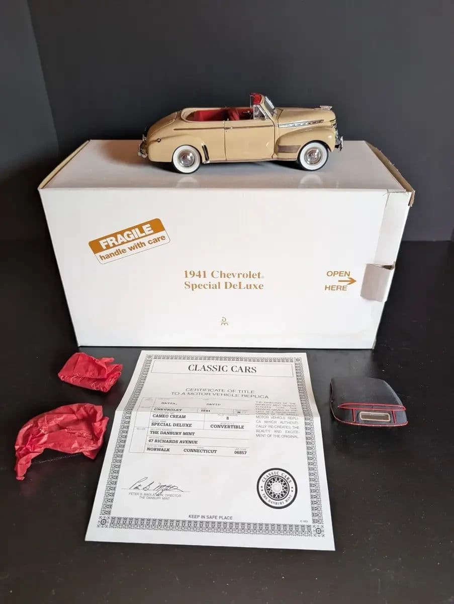Model Car Collection & Automotive Garage Estate Auction photo 10