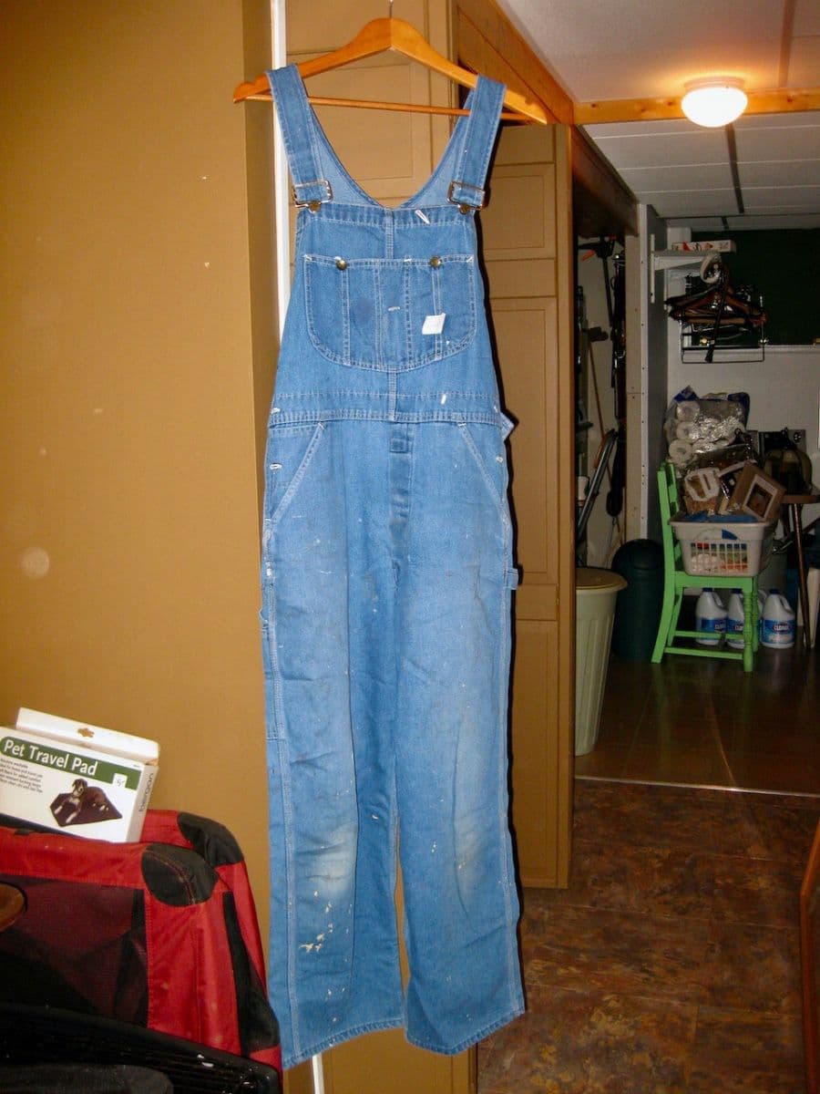 Mount Greenwood Estate sale photo 11