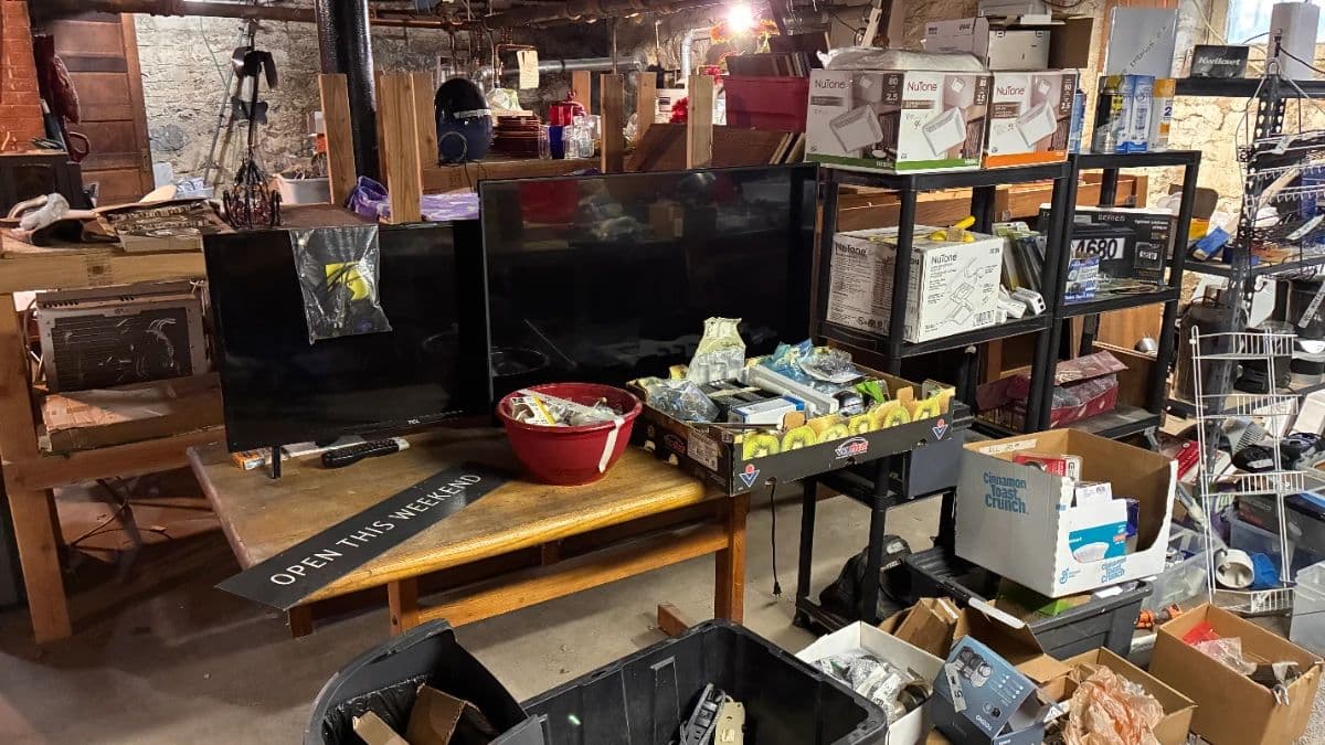 Airbnb Host & House Flippers Sell All photo 7
