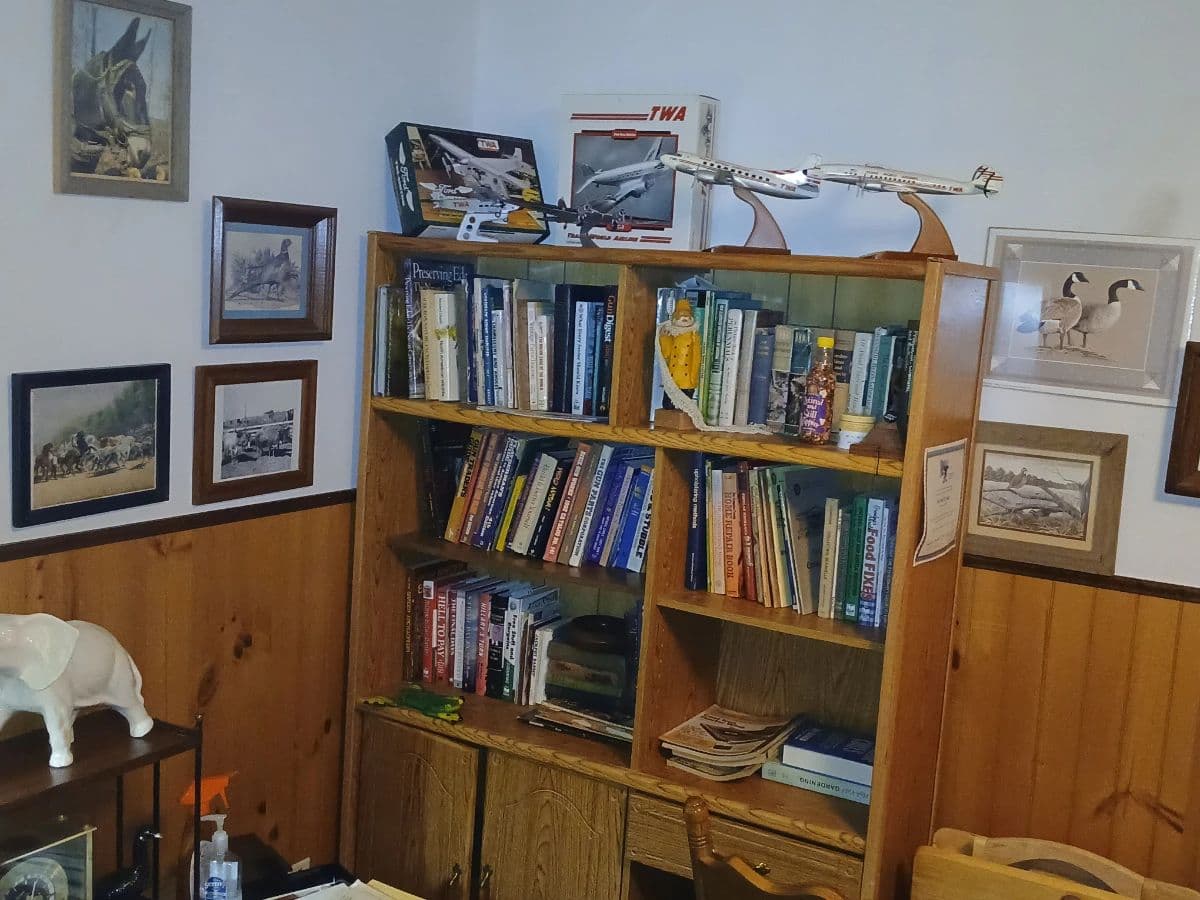 Estate Sale photo 2
