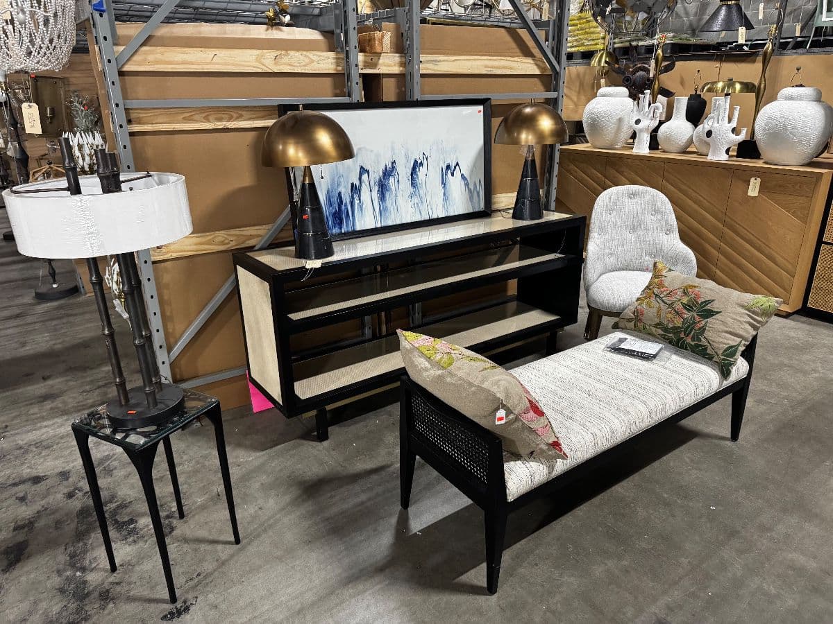 60% off Currey & Co Designer Sale! Lighting, Furniture, Decor & More! photo 5