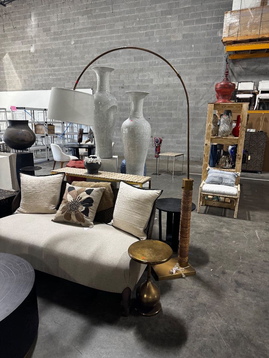 60% off Currey & Co Designer Sale! Lighting, Furniture, Decor & More! photo 2