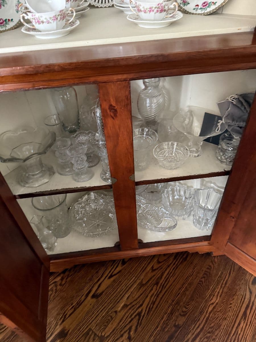 Hydrangeas’ Estate Sales In Yardley photo 6