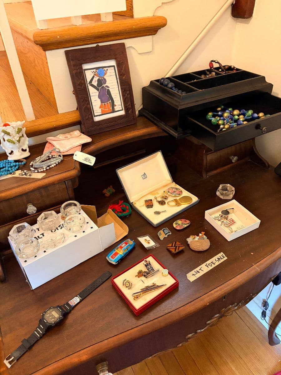 Tenleytown Estate Sale Pickers Delight photo 12