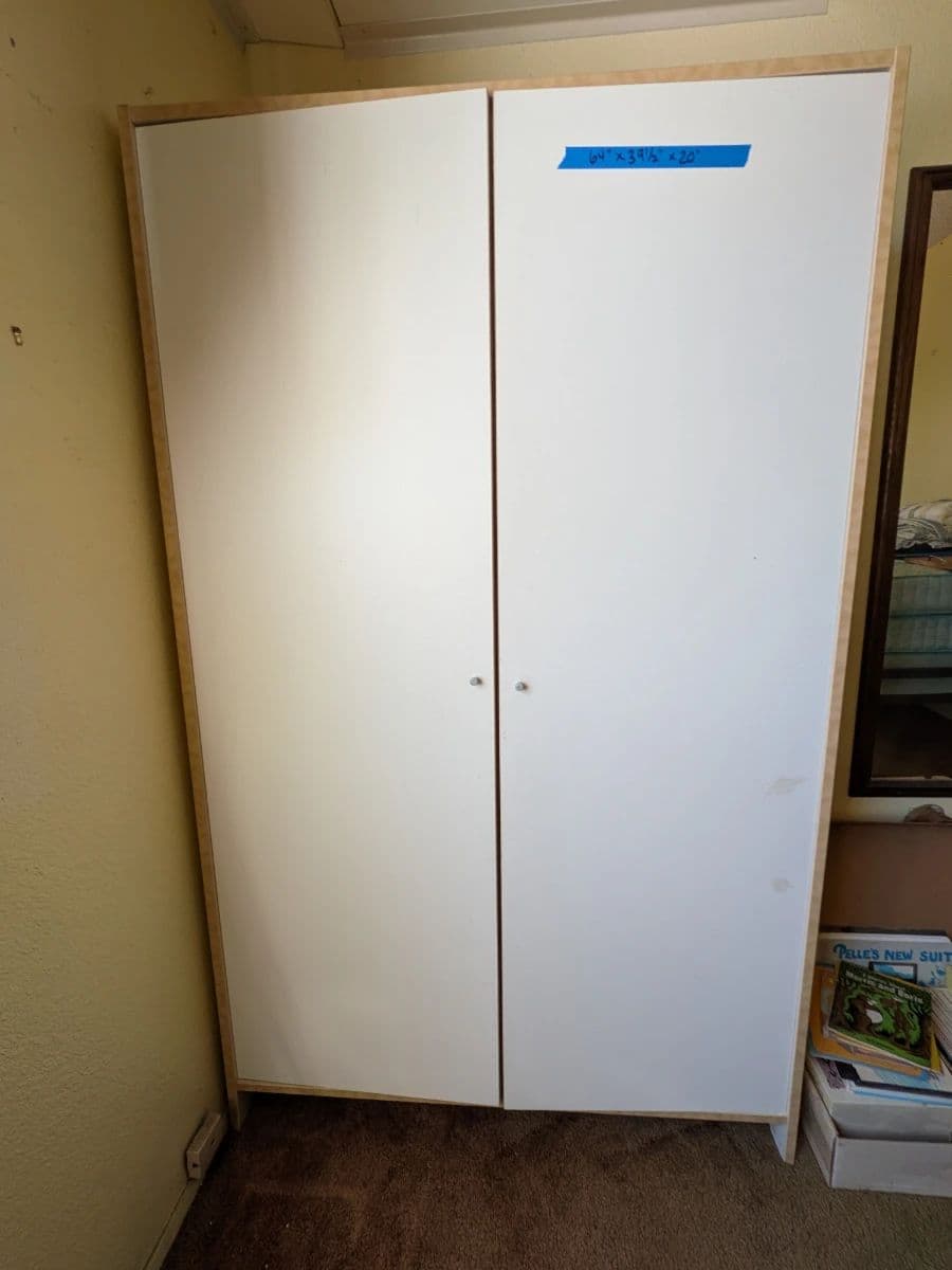 Estate Sale - FINAL DAY - Furniture & Small Goods - ALL MUST GO! photo 10