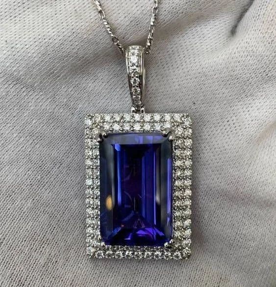 The Fall Very Fine Jewelry Event | Natural Diamonds, Sapphires, Emeralds, Rubies, and More! photo 7