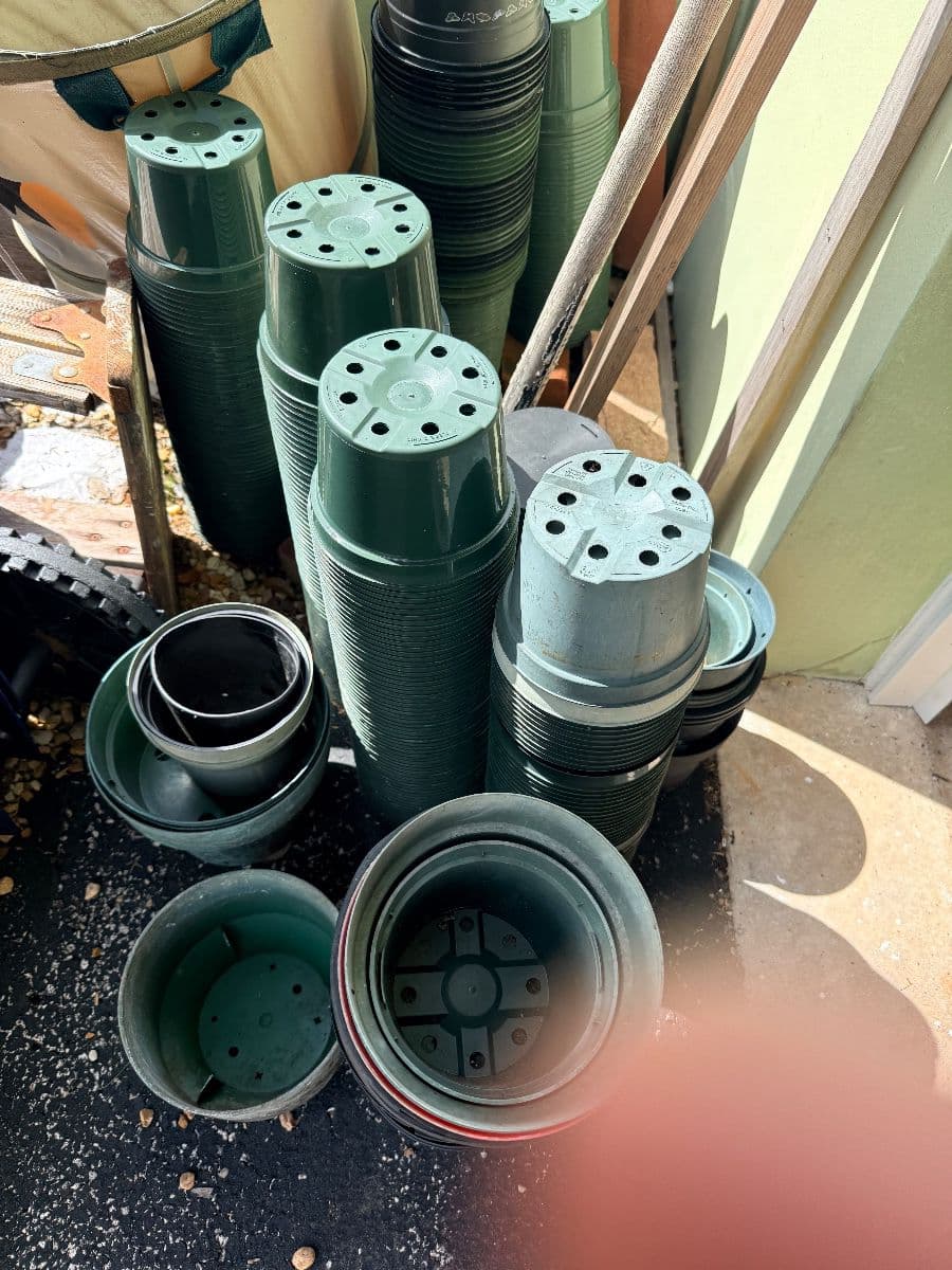 Multi Family Estate/ Garage Sale photo 5
