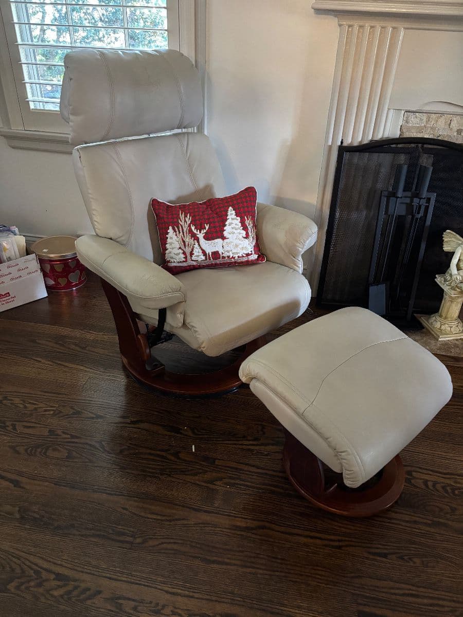 Armour Hills lovely sale! photo 9