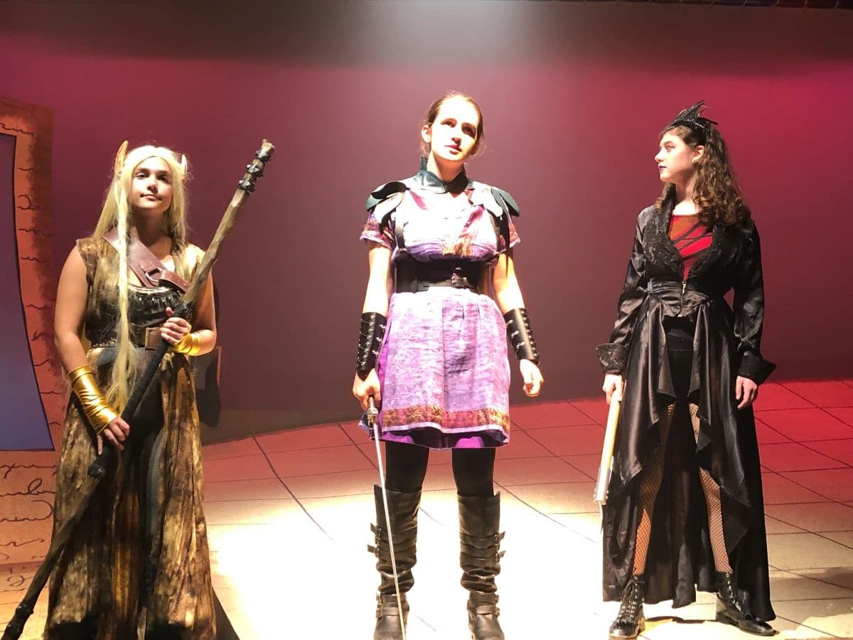 (Halloween) Costume & Accessories Sale photo 12