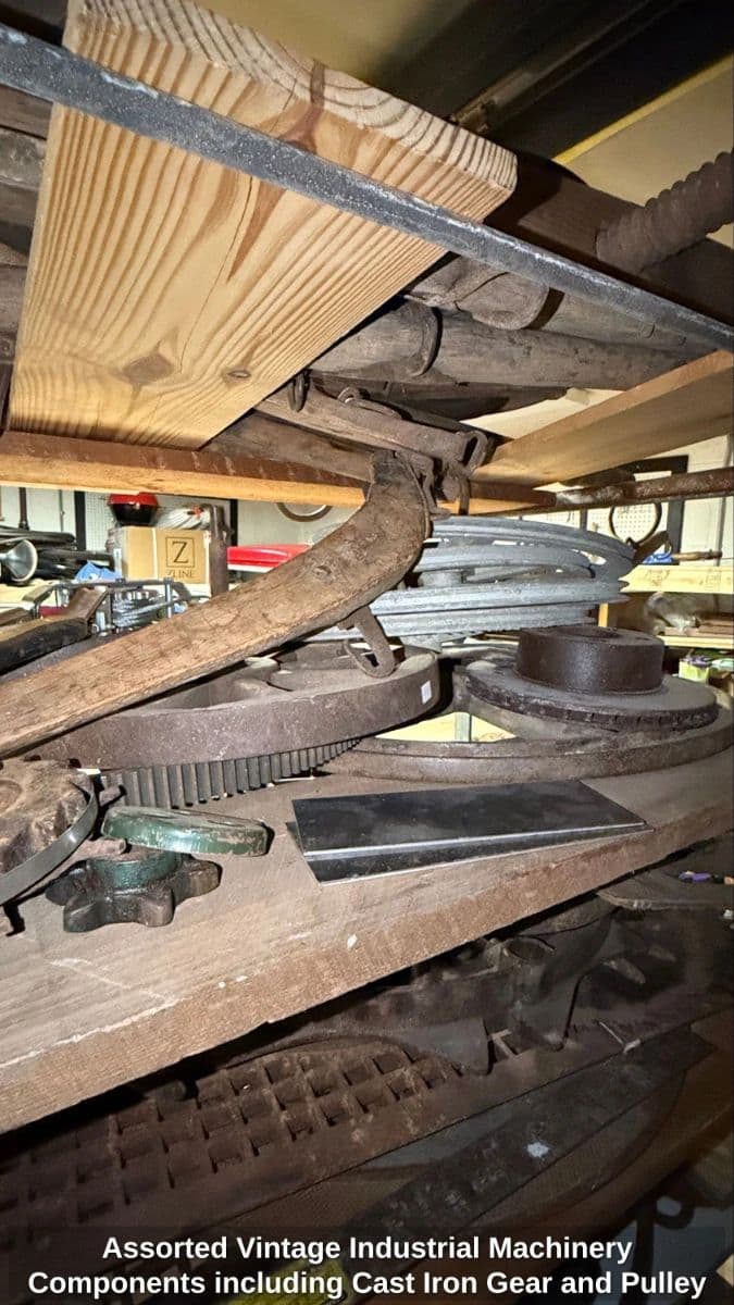 Blue Moon Estate Sales-Rust, Retro & Relics Event photo 8