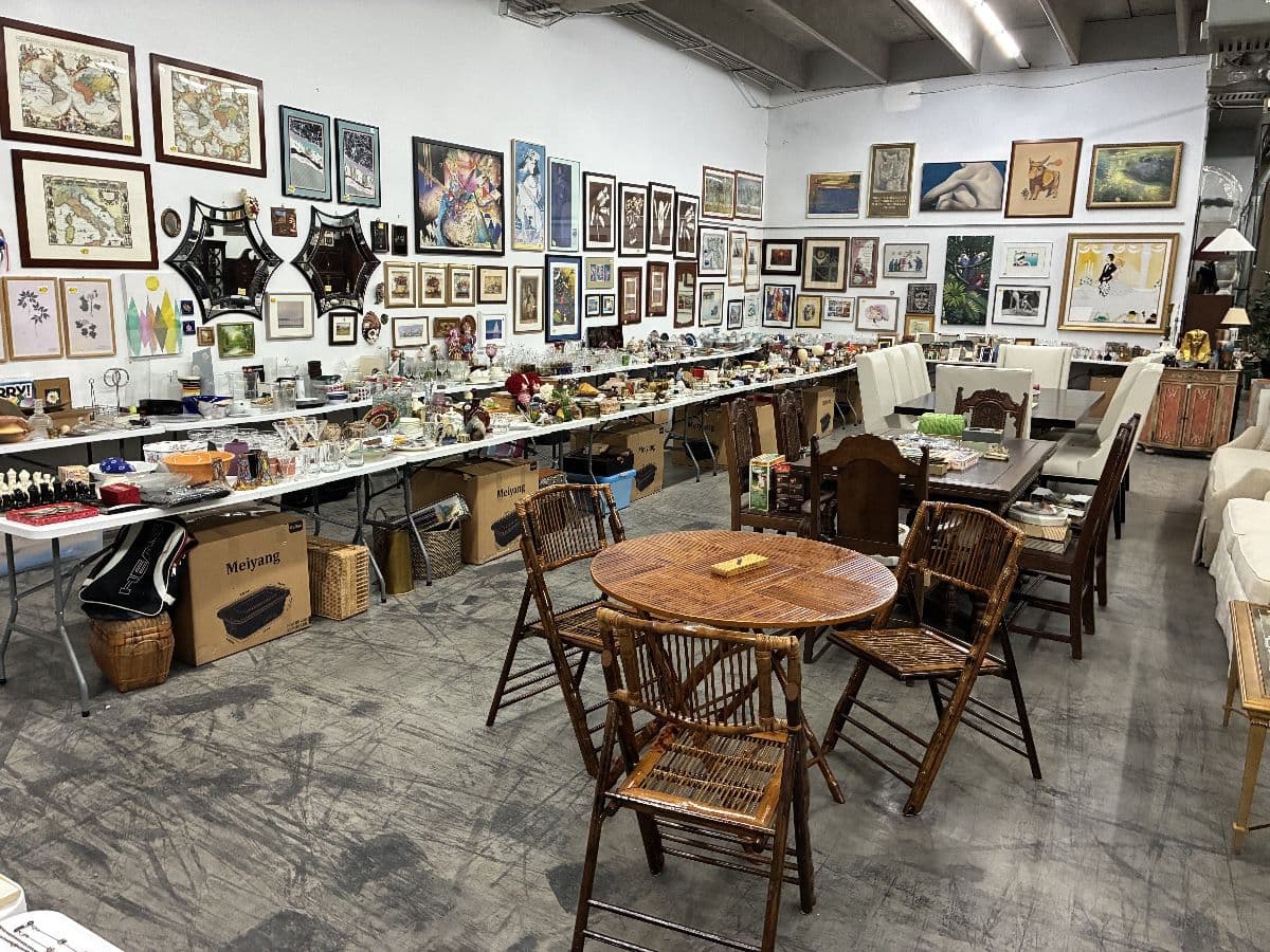 MASSIVE MULTI-ESTATE LIQUIDATION. Furniture, Collectibles, Jewelry, Art, Rugs, Records & More photo 12