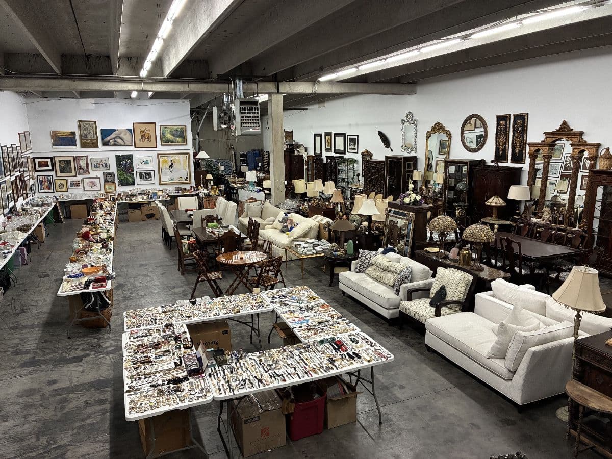 MASSIVE MULTI-ESTATE LIQUIDATION. Furniture, Collectibles, Jewelry, Art, Rugs, Records & More photo 4