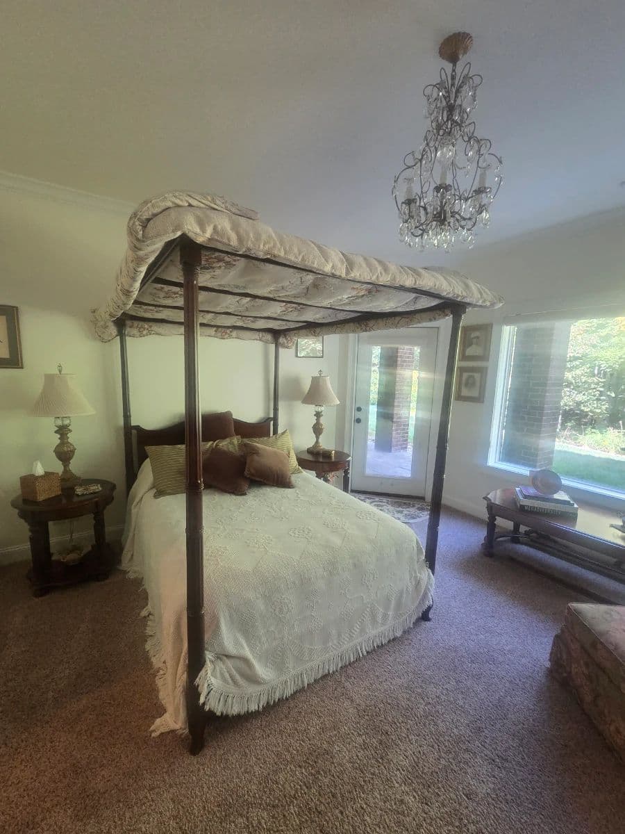 Telico Village BEAUTIFUL ESTATE SALE photo 4