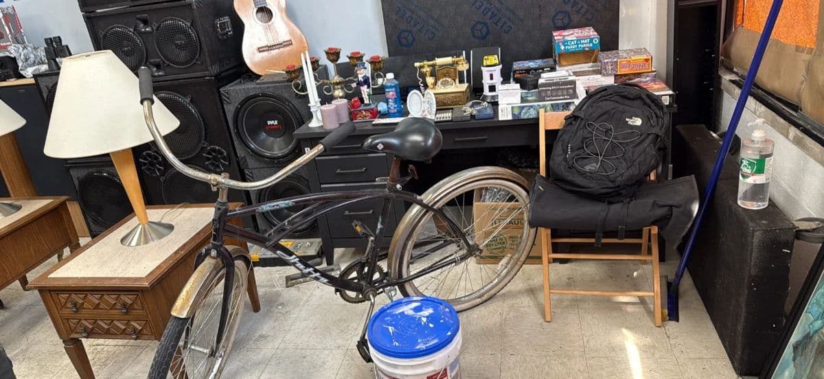 Electronic Sale "Going out of Business Sale" and more photo 2