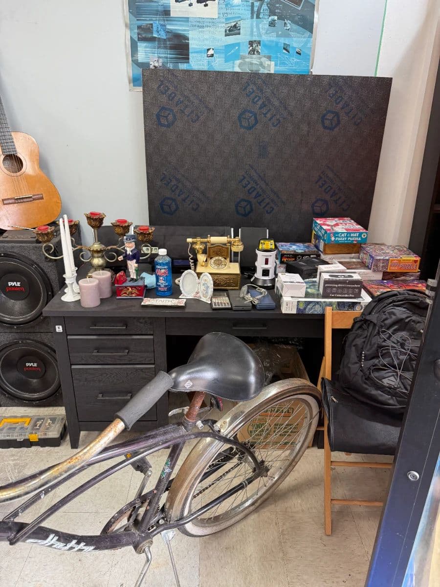 Electronic Sale "Going out of Business Sale" and more photo 5