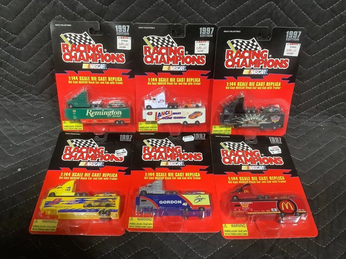 ONLINE ONLY AUCTION IN HOUSE SHIPPING photo 10