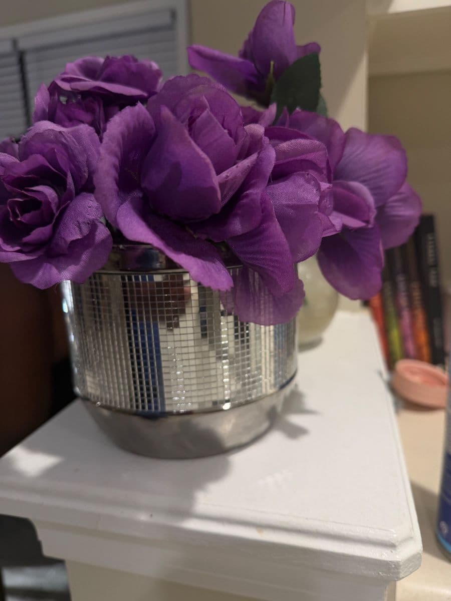 Beautiful Home Estate Sale - Furniture, Decor & Everything in Between photo 11