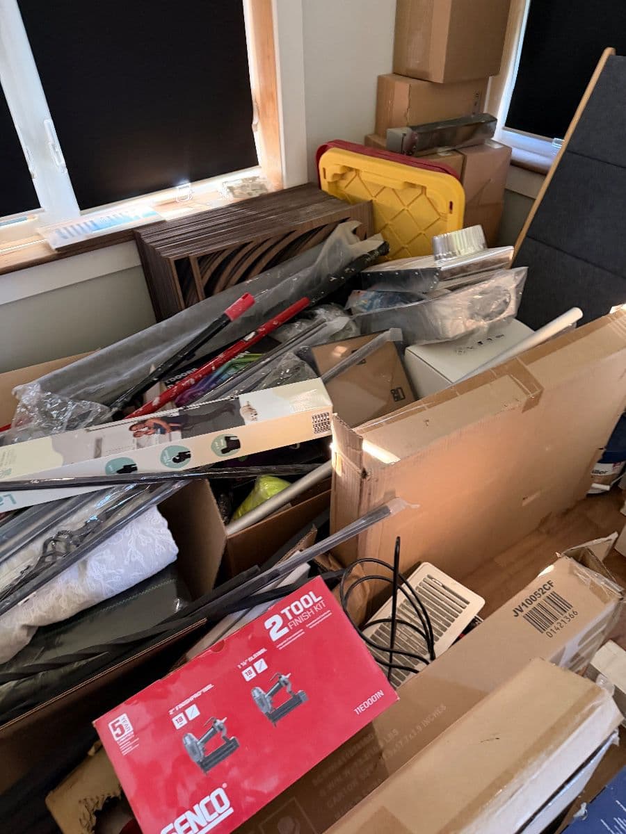 Affordable Estate Sales!  Packed Valparaiso indiana Sale! photo 8