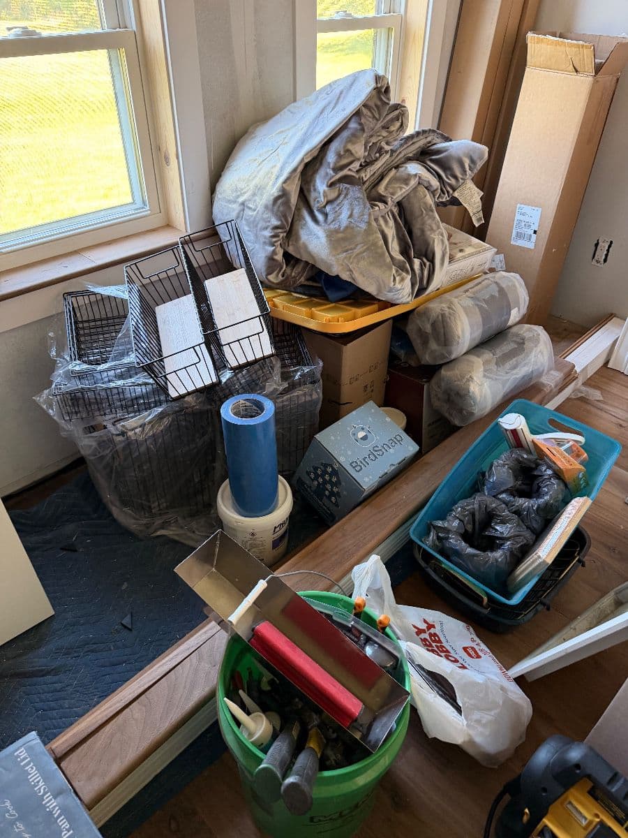 Affordable Estate Sales!  Packed Valparaiso indiana Sale! photo 5