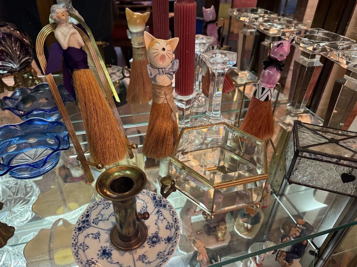 Just Let Lynn Do It! Estate Sale, Royal Lane Village, Dallas Oct.16/17 9-3 photo 11