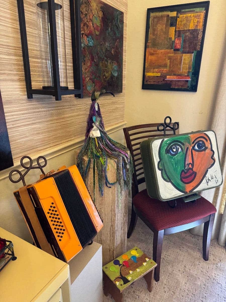 Just Let Lynn Do It! Estate Sale, Royal Lane Village, Dallas Oct.16/17 9-3 photo 11