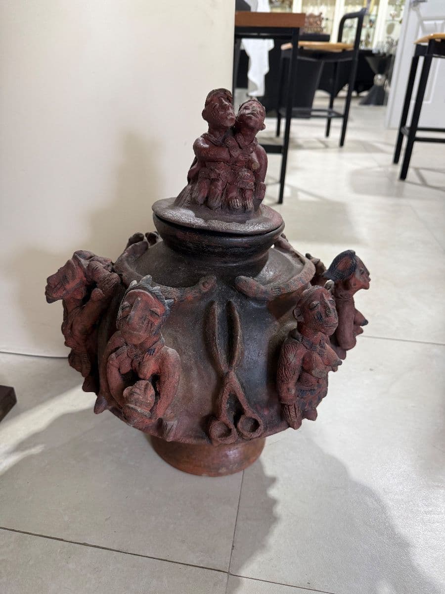 FALLS ESTATE AT WAREHOUSE/GALLERY photo 9