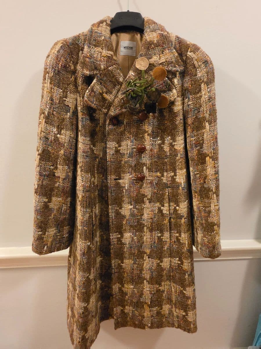 Cleveland Park Overflowing With Top-Tier Designer Clothing photo 8