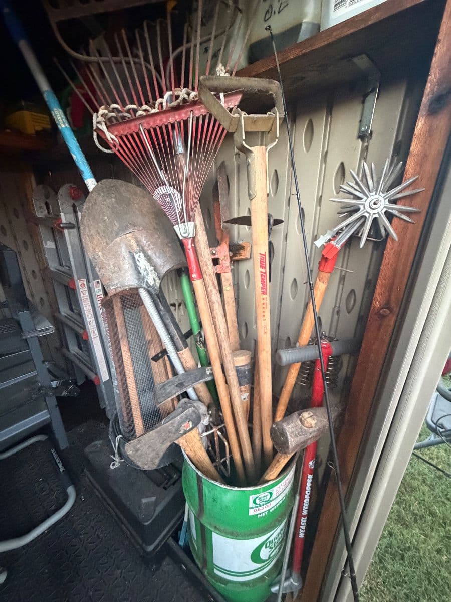 MASSIVE ESTATE SALE +PRESTIGIOUS HOME PACKED ++ 1000'S OF TOOLS! ESTATE HOME ALSO FOR SALE! photo 11