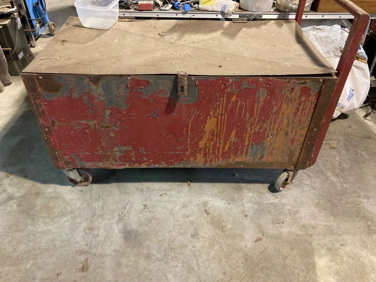HUGE ESTATE SALE PICKERS PARADISE photo 11