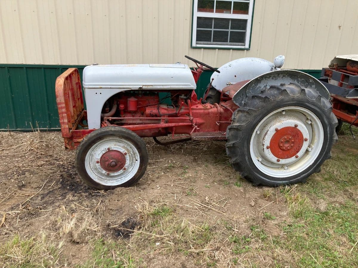 HUGE ESTATE SALE PICKERS PARADISE photo 7