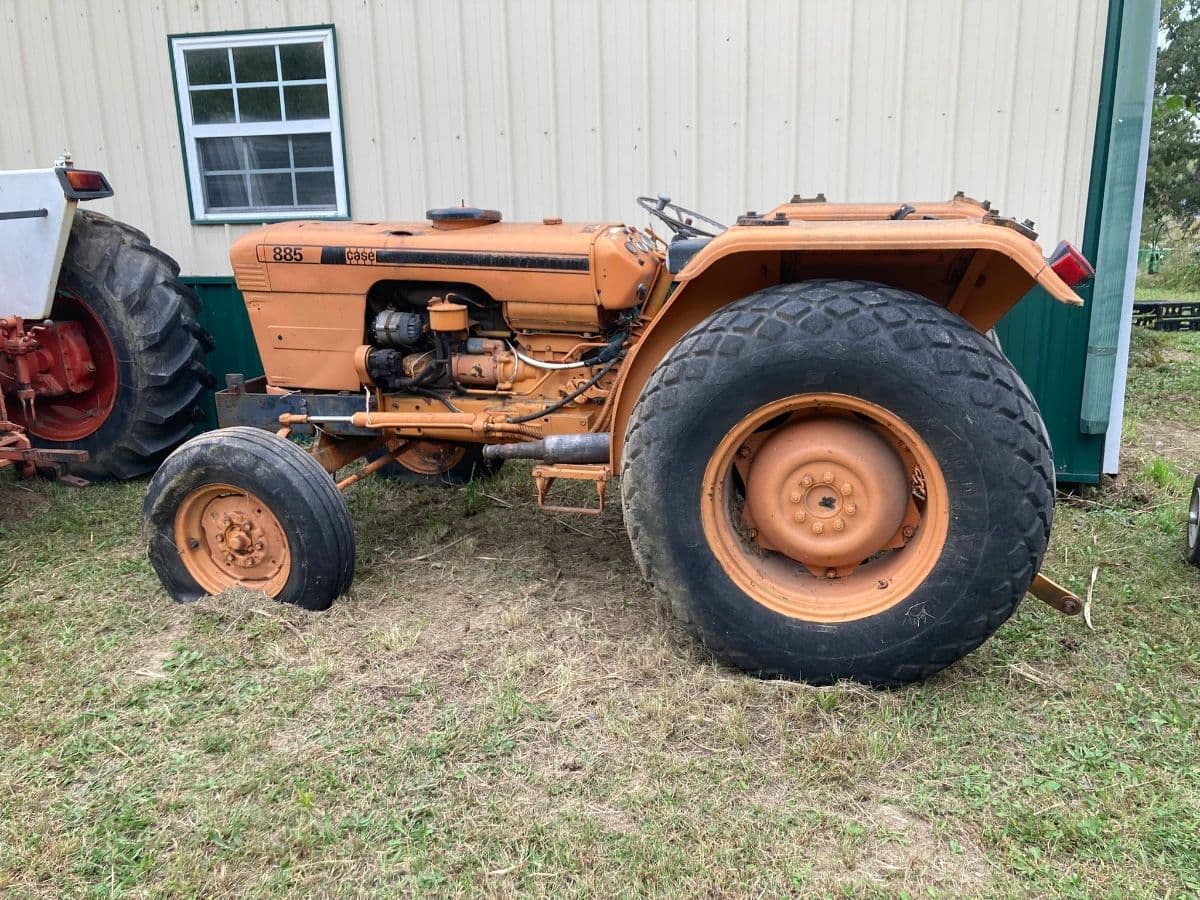 HUGE ESTATE SALE PICKERS PARADISE photo 5