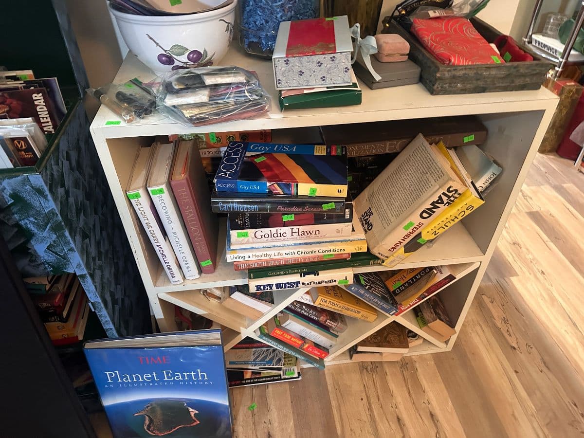 75% Off St Johns Estate Sale photo 6