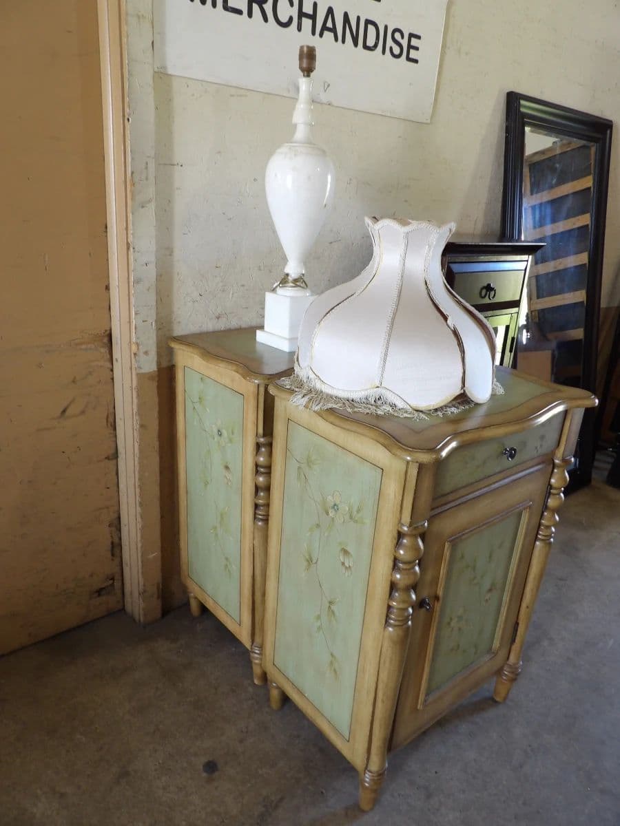 ESTATE AUCTION photo 2